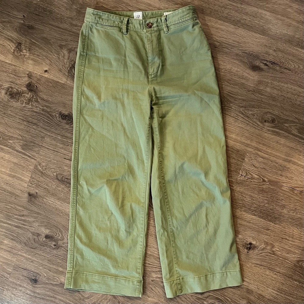 Women’s Green Wide Leg Pants